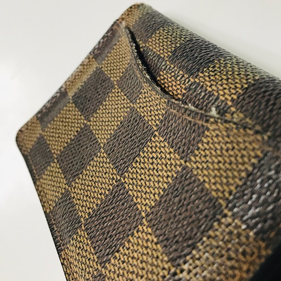 LOUIS VUITTON Damier Ebene Pocket Organizer Wallet - Picture 6 of 16